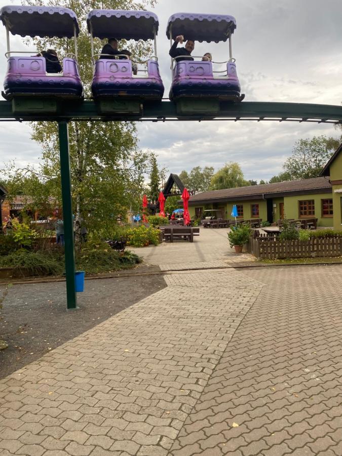 Fewo Im Reit- Und Ponyparadies Roos Halle  Eksteriør billede